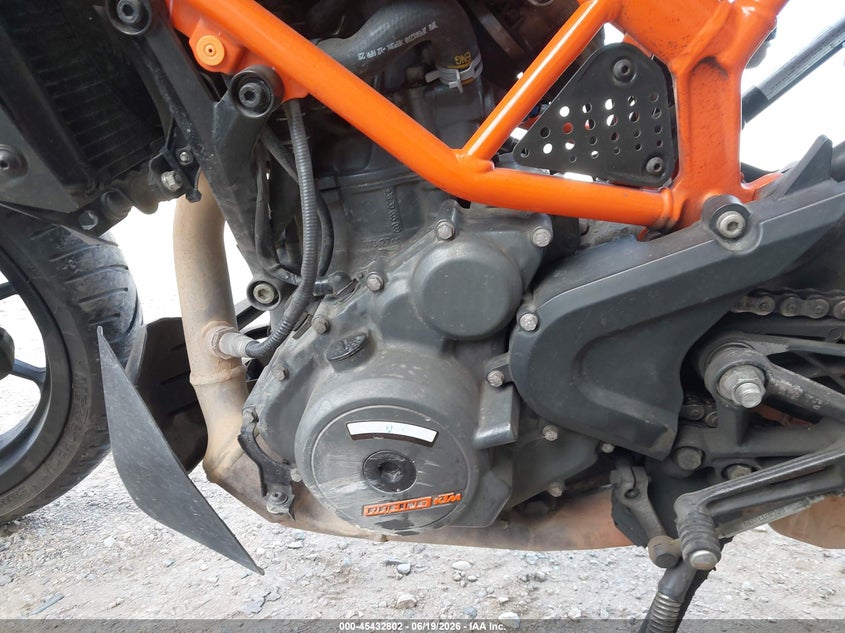 2023 Ktm 390 Duke VIN: MD2JPJ402PN201695 Lot: 45432802