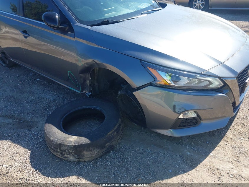 2022 NISSAN ALTIMA auction photo 6