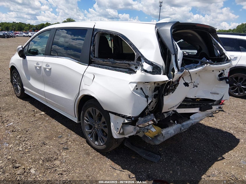 Vin: 5fnrl6h82tb030053, lot: 45930925, honda odyssey touring 20263