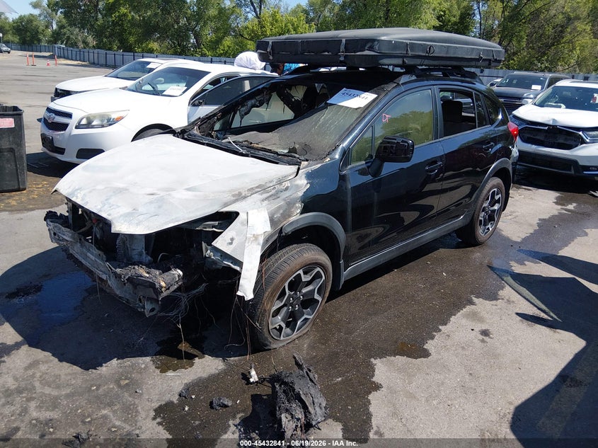 2014 SUBARU XV CROSSTREK auction photo 2
