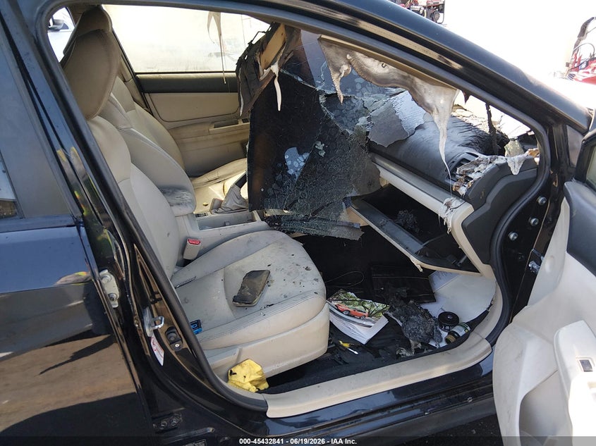 2014 SUBARU XV CROSSTREK auction photo 5