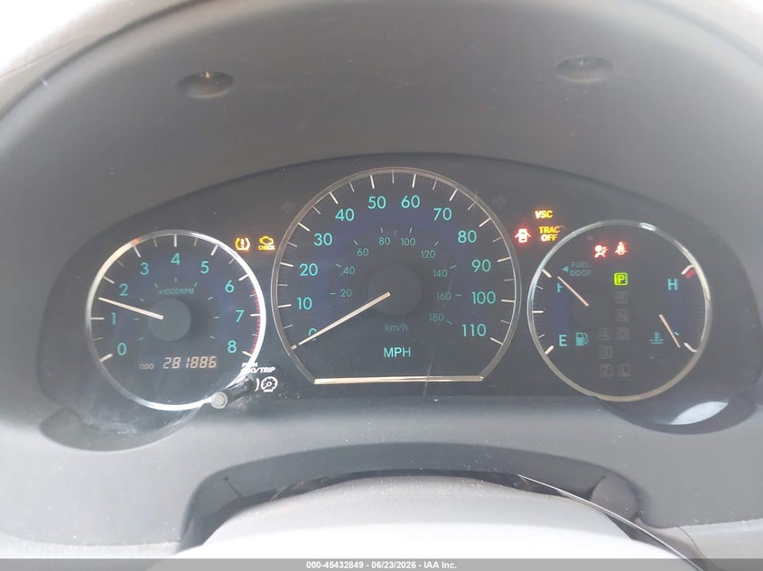 2008 TOYOTA SIENNA auction photo 7