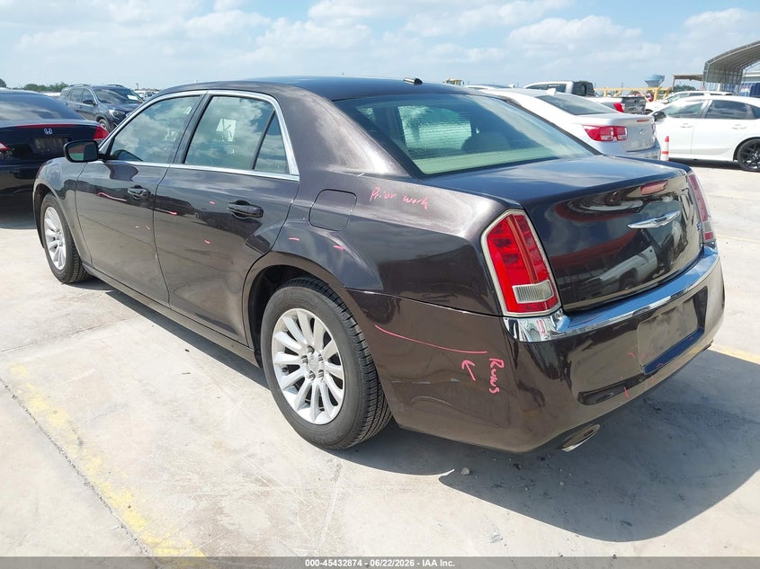 2012 CHRYSLER 300 SEDAN 3.6L V-6 DOHC, VVT, 292HP