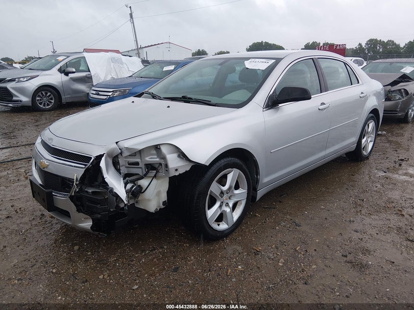 2012 CHEVROLET MALIBU auction photo 2