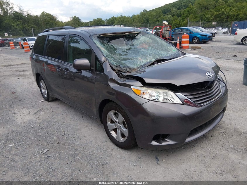 2017 Toyota Sienna