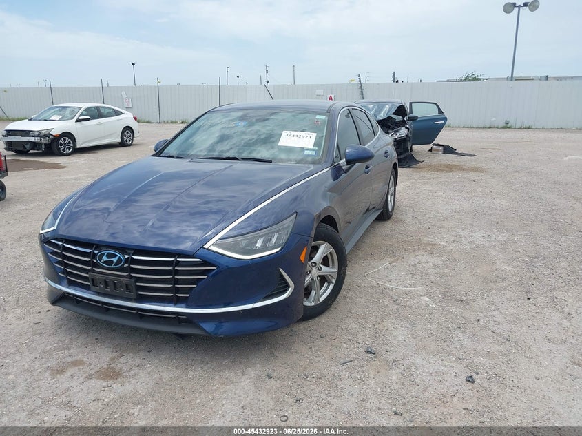 5NPEG4JA9LH004944 2020 Hyundai Sonata Se photo 1