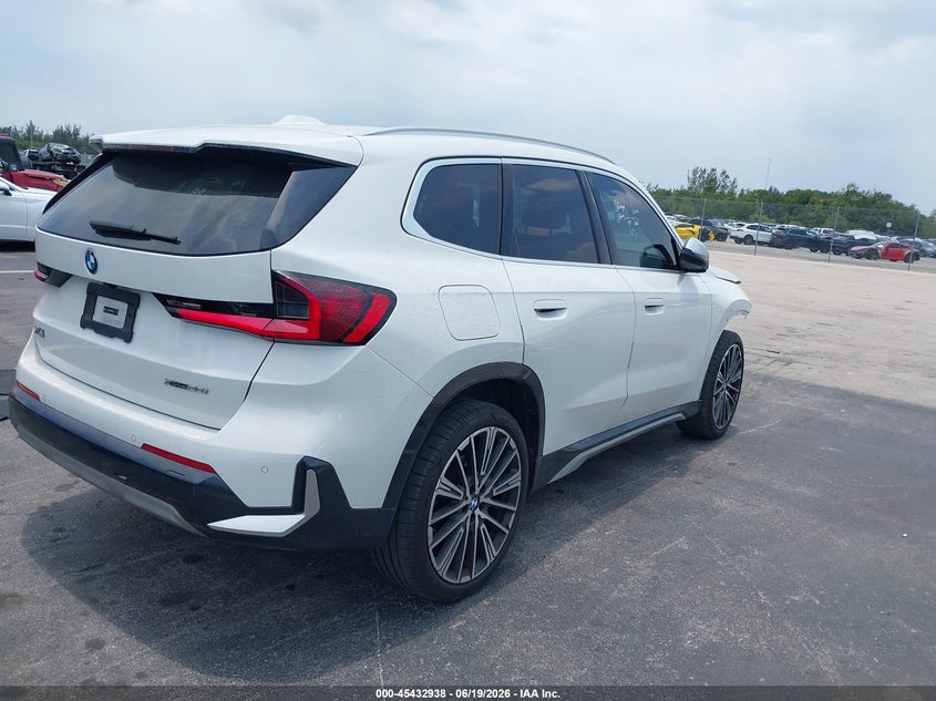 Vin: wbx73ef00r5z99037, lot: 45931038, bmw x1 xdrive28i 20244