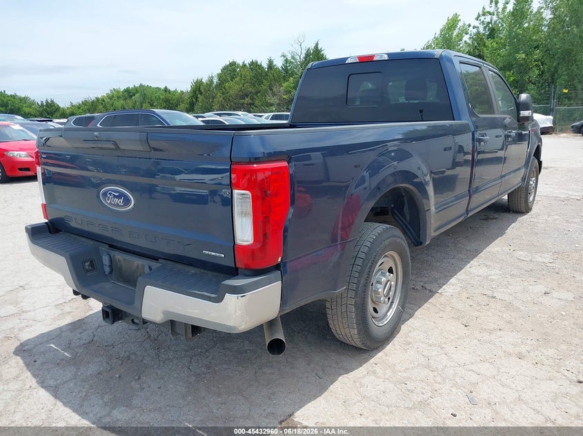 2019 FORD F-250 auction photo 4