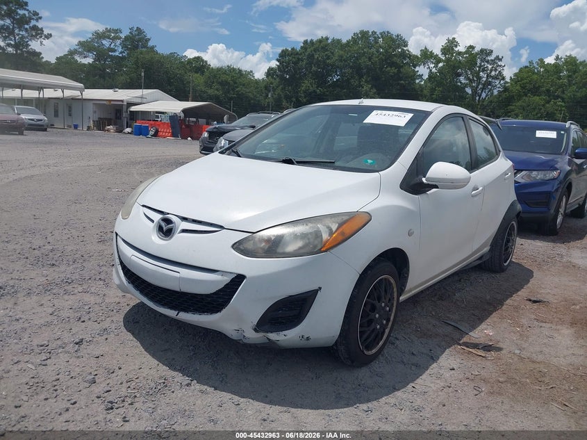 2011 Mazda Mazda2 Sport JM1DE1HZ7B0110087 photo 1