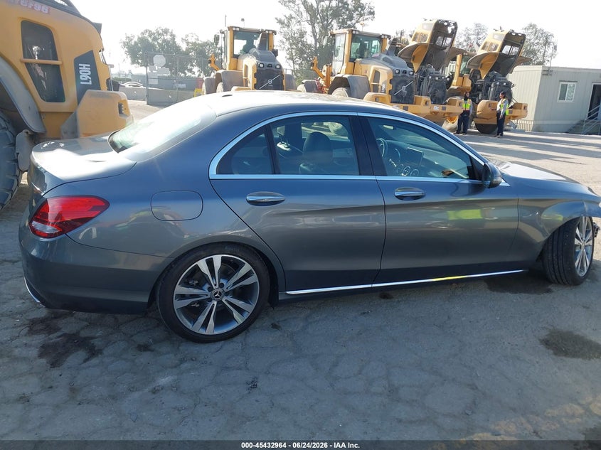 2018 Mercedes-Benz C 300 VIN: 55SWF4JBXJU280950 Lot: 45432964