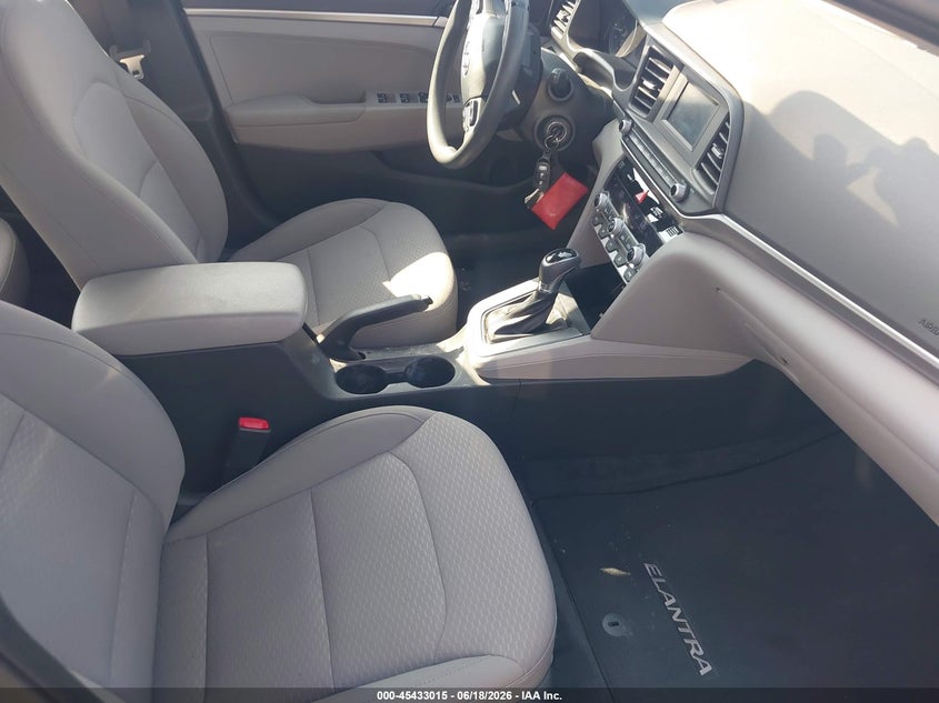 AtlanticExpress - Hyundai Elantra