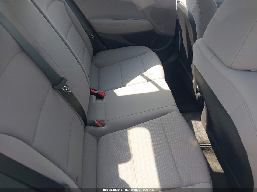 2020 HYUNDAI ELANTRA auction photo 8
