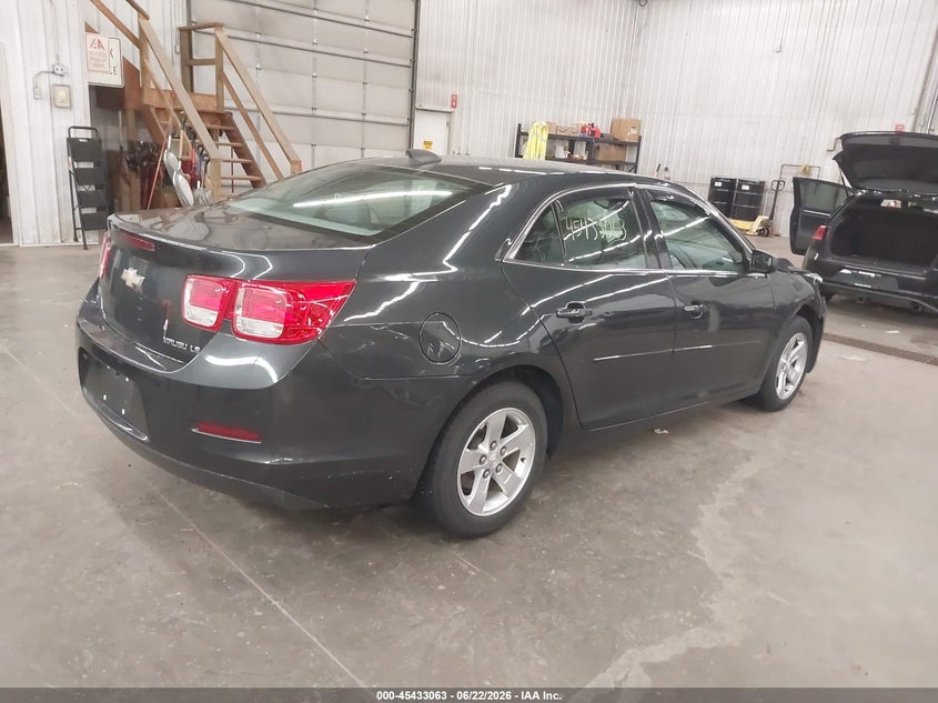 2015 CHEVROLET MALIBU auction photo 4