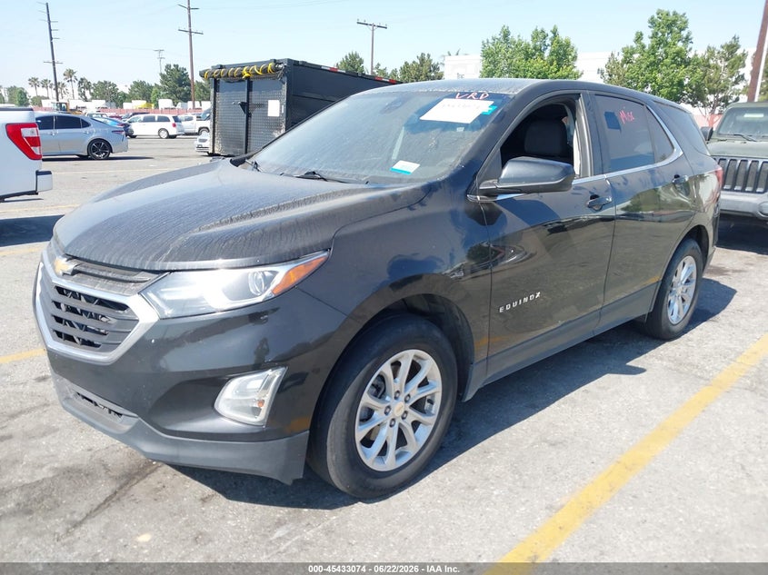 2020 Chevrolet Equinox, Rear, IAAI, VIN 2GNAXTEV7L6182594 — photo 2