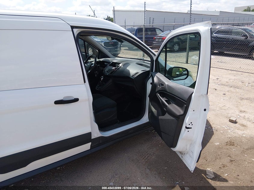 2017 FORD TRANSIT CONNECT auction photo 5
