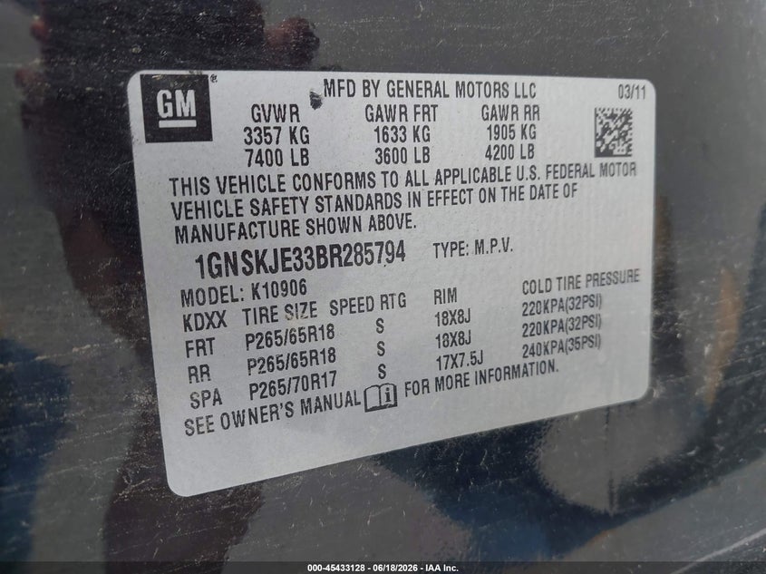 2011 Chevrolet Suburban Lt VIN: 1GNSKJE33BR285794 Lot: 45433128