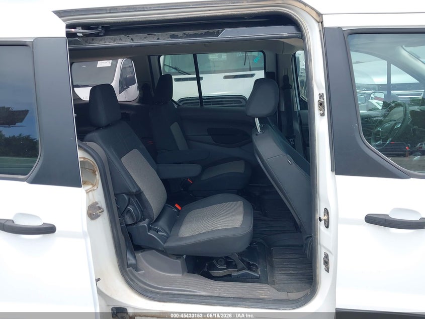 AtlanticExpress - Ford Transit Connect