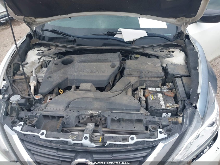 VIN 1N4AL3AP2JC227804 2018 NISSAN ALTIMA 2.5 SR