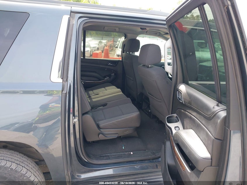 2020 CHEVROLET SUBURBAN auction photo 8