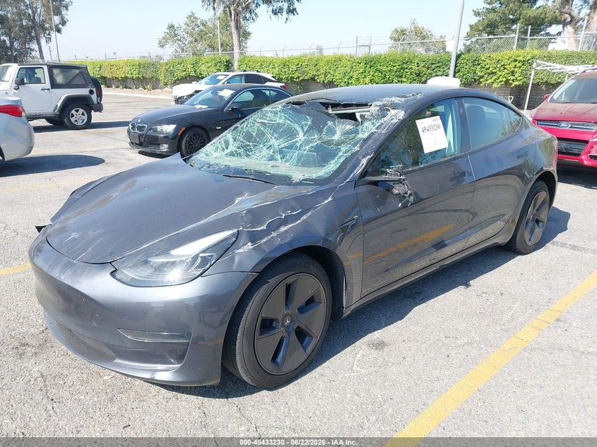 2023 TESLA MODEL 3 REAR-WHEEL DRIVE · Фото 2