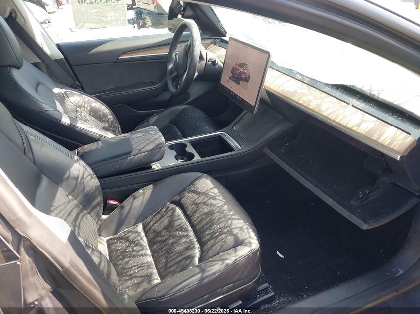 2023 TESLA MODEL 3 REAR-WHEEL DRIVE · Фото 5