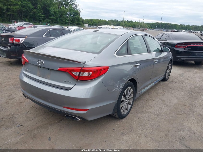 2015 HYUNDAI SONATA auction photo 4