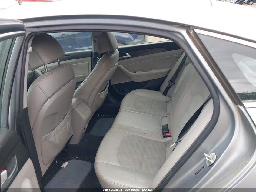 2015 HYUNDAI SONATA auction photo 8