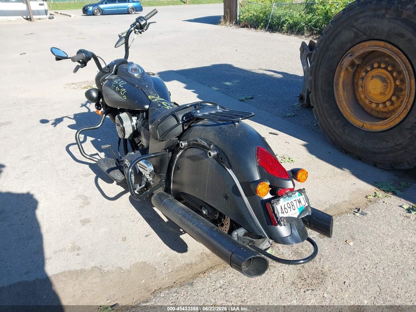 VIN 56KCCDAA8J3363790 2018 INDIAN MOTORCYCLE CO. CHIEF DARK HORSE