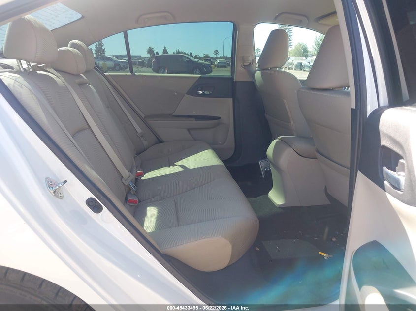 2015 HONDA ACCORD auction photo 8
