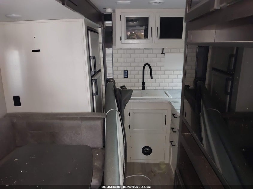 2022 JAYCO JAY FEATHER auction photo 8