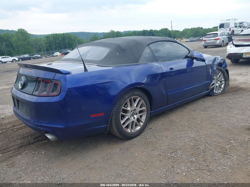 2014 FORD MUSTANG auction photo 4