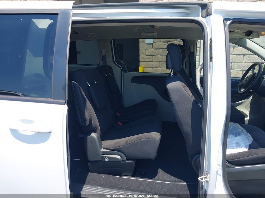 AtlanticExpress - Dodge Grand Caravan