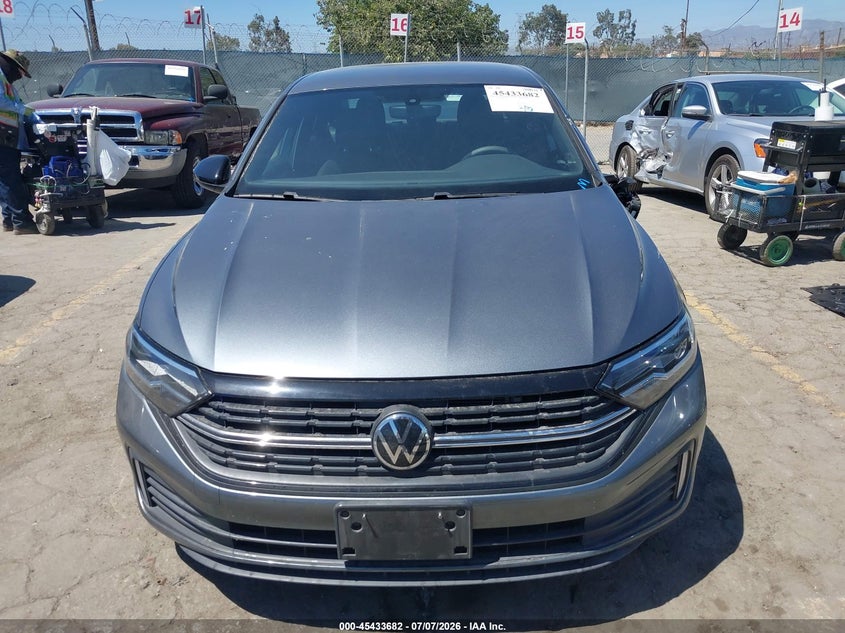 2023 VOLKSWAGEN JETTA 1.5T SPORT — Фото 12