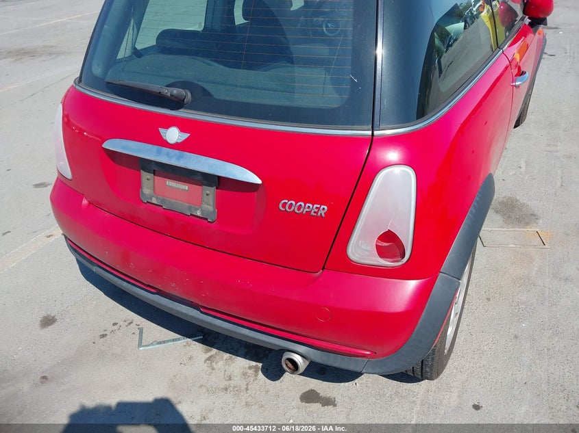 2005 Mini Cooper VIN: WMWRC33455TJ68122 Lot: 45433712