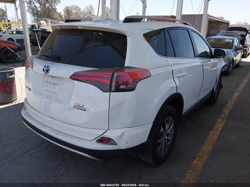 AtlanticExpress - Toyota RAV4 Hybrid