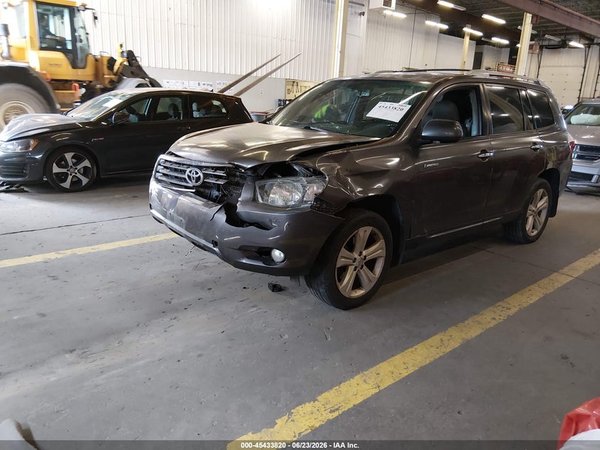 2010 TOYOTA HIGHLANDER auction photo 2