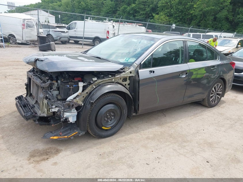 Vin: 4s3bnah63j3020252, lot: 45931924, subaru legacy 2.5i premium 20182