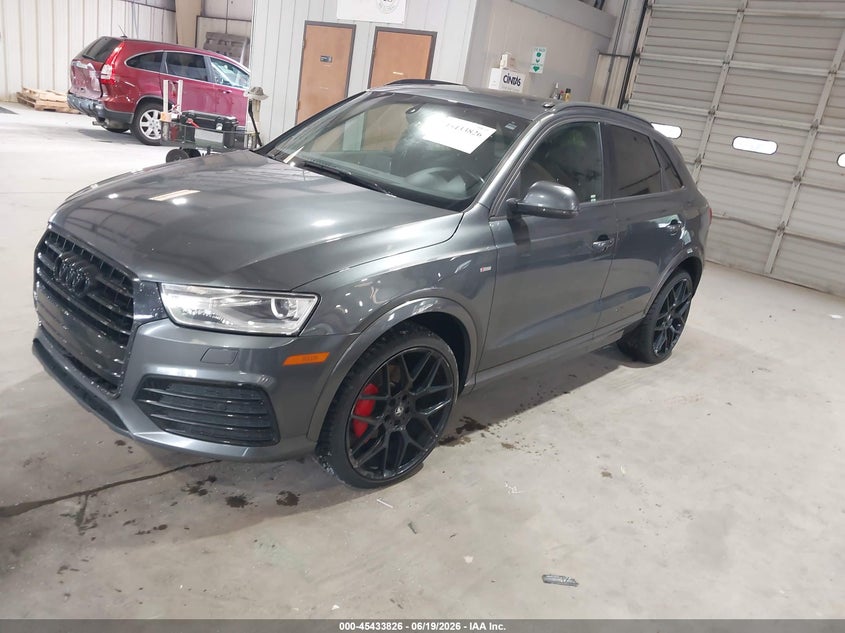 2018 Audi Q3 2.0t Premium/2.0t Sport Premium WA1BCCFS0JR001263 photo 1