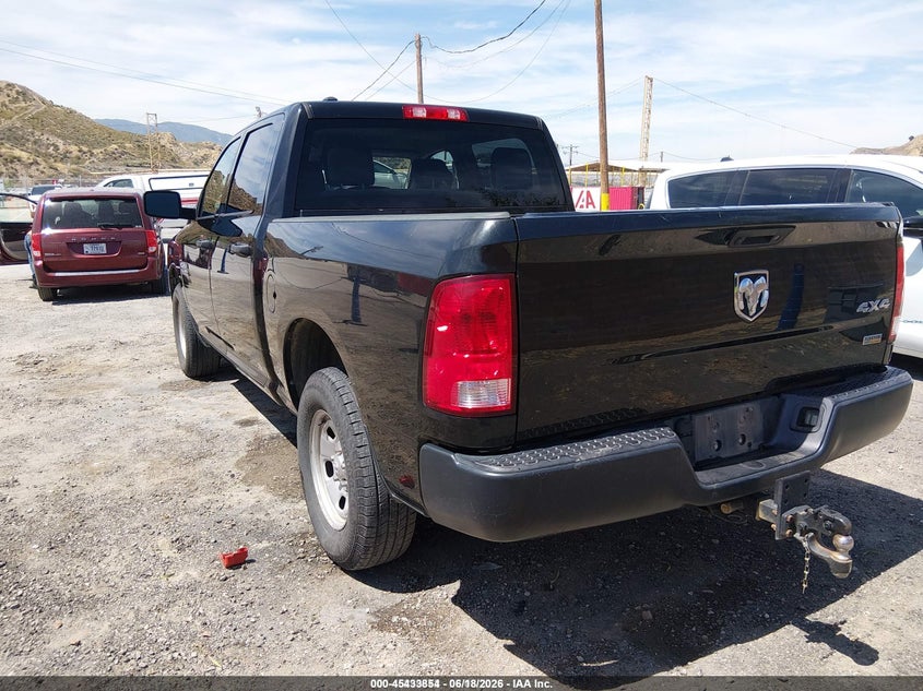 Vin: 1c6rr7kg7js293134, lot: 45931954, ram 1500 20183