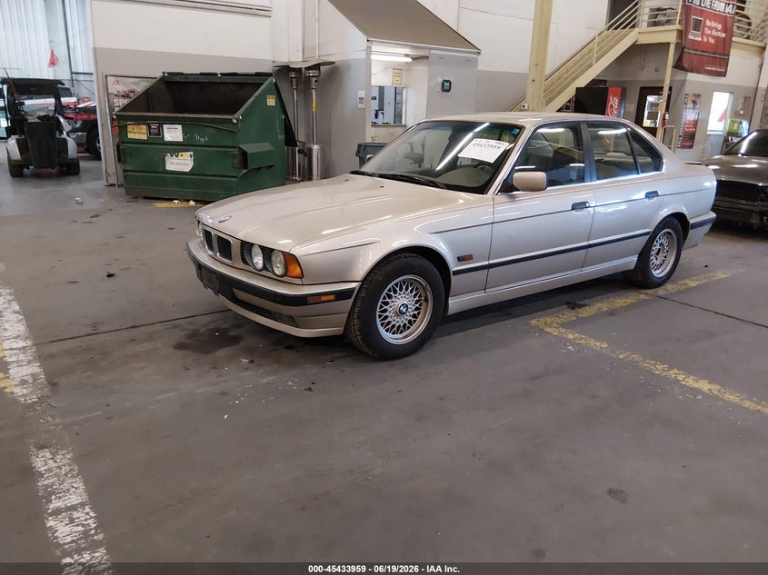 1995 BMW 525 — zdjęcie 2