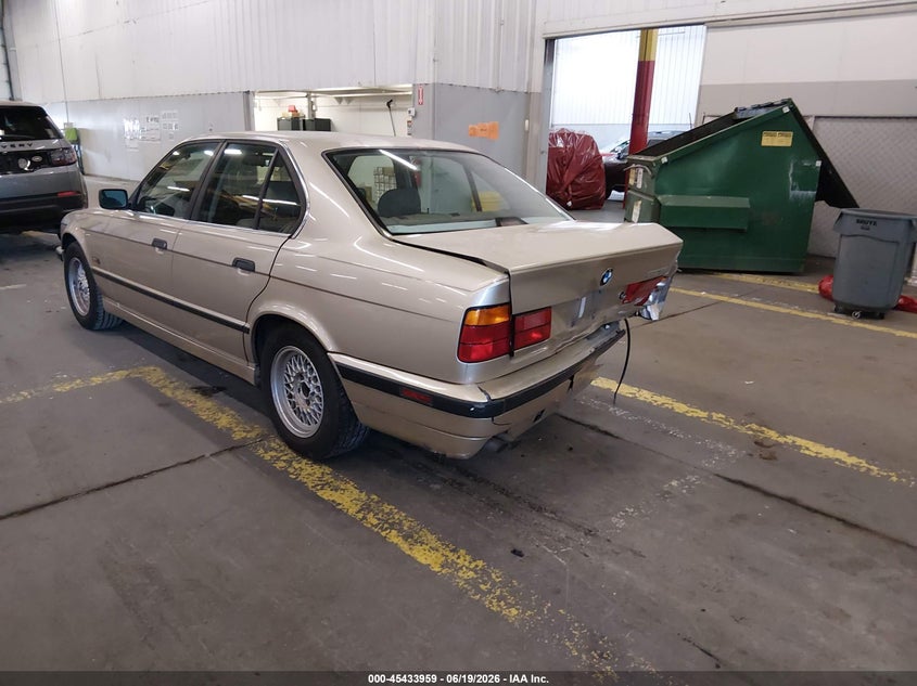 1995 BMW 525 — zdjęcie 3