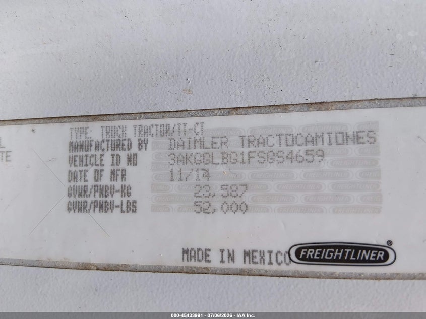2015 FREIGHTLINER CASCADIA 125 auction photo 8