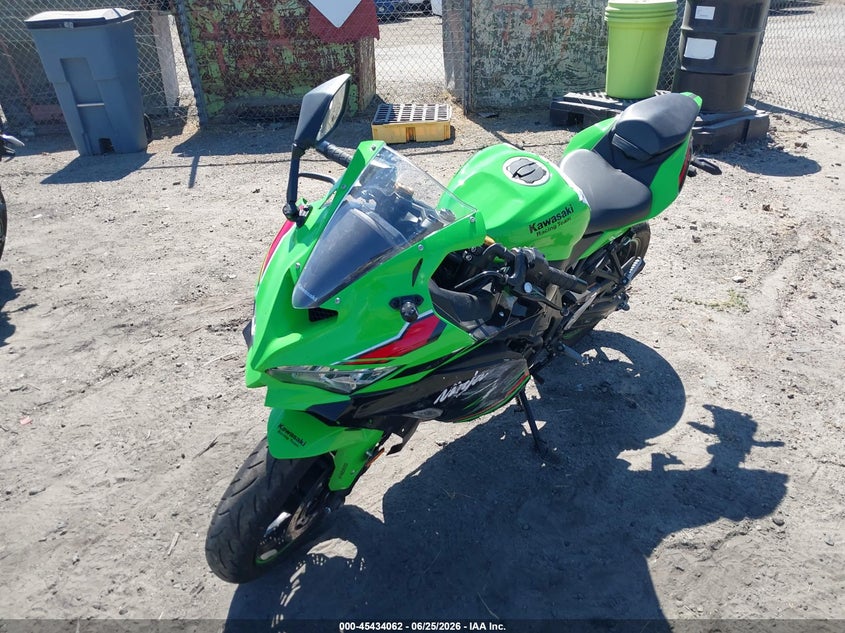2024 KAWASAKI ZX400 auction photo 2