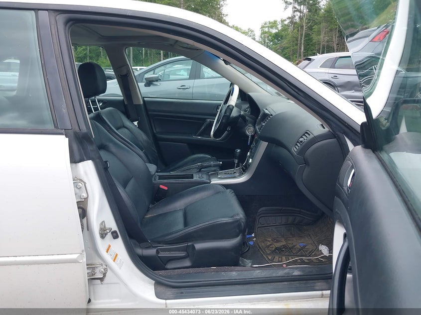 2005 SUBARU LEGACY SEDAN 2.5L H-4 168HP