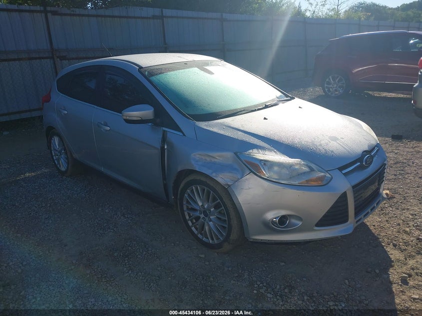 Vin: 1fahp3m22cl479896, lot: 45932206, ford focus sel 2012 img_1