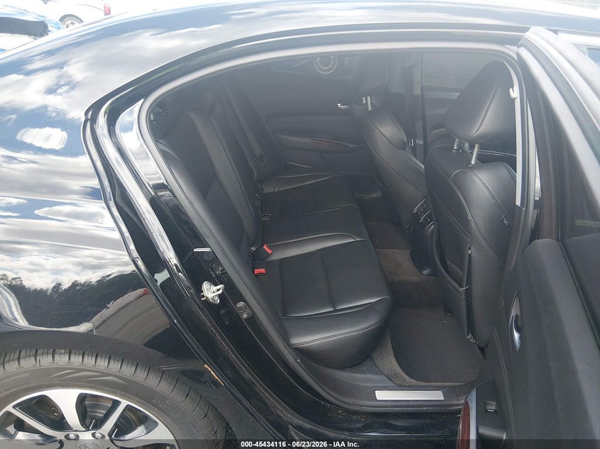 2015 ACURA TLX auction photo 8