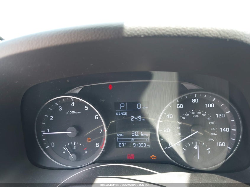 2018 HYUNDAI ELANTRA auction photo 7