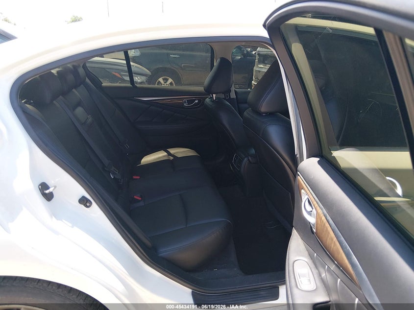2018 Infiniti Q50 3.0T Luxe VIN: JN1EV7AR1JM441405 Lot: 45434191