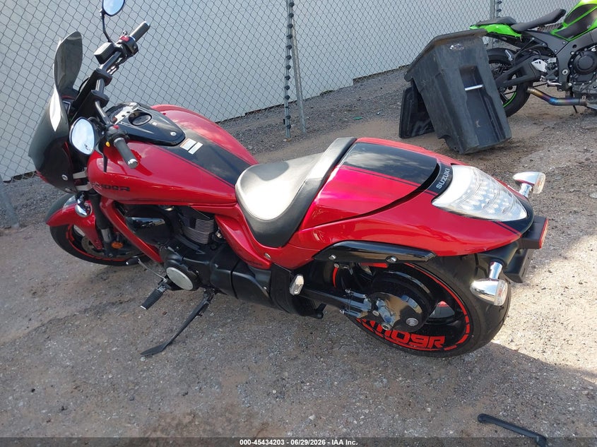 2023 SUZUKI VZ MOTO 2