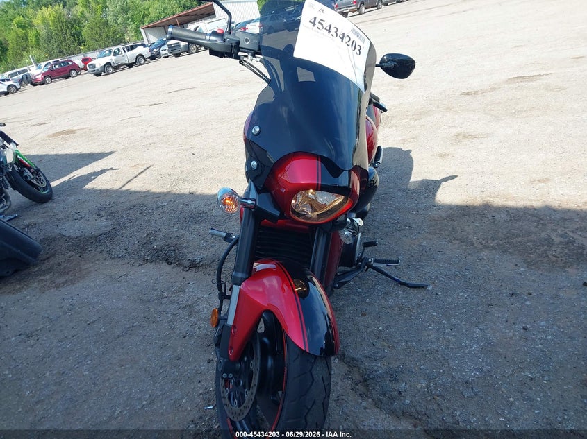 2023 SUZUKI VZ MOTO 2